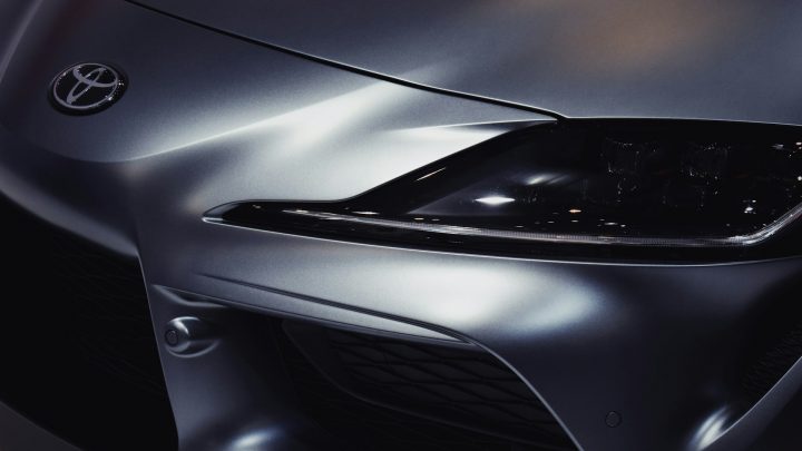 Η Πολλαπλή Προσωπικότητα της Toyota Corolla: Από την Ανανεωμένη Cross στο Βέλγιο μέχρι τις Καθαρόαιμες GR στις ΗΠΑ